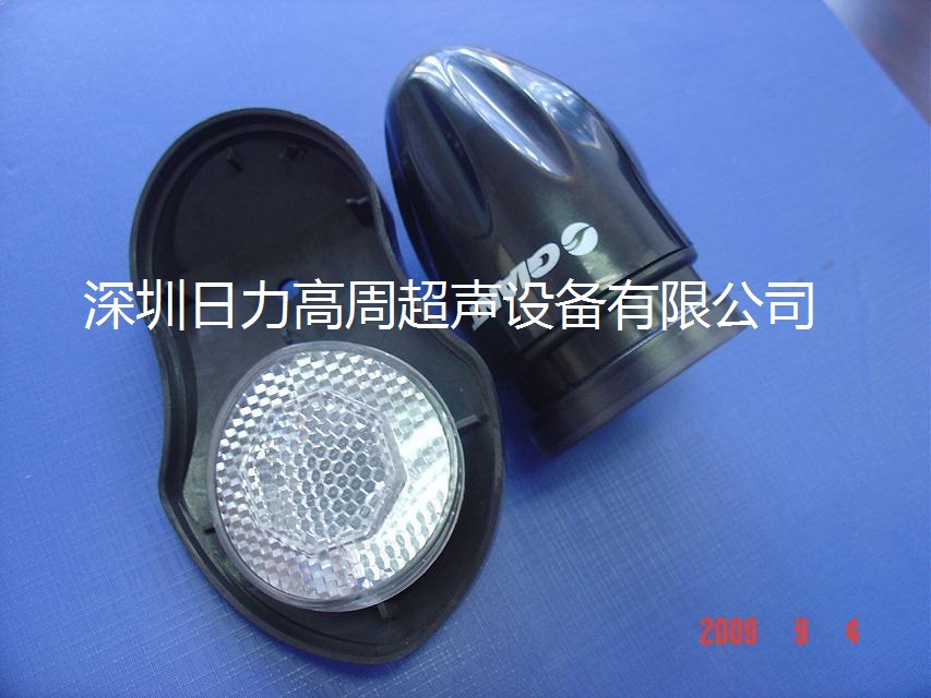 雙頭超聲波塑料焊接機(jī)